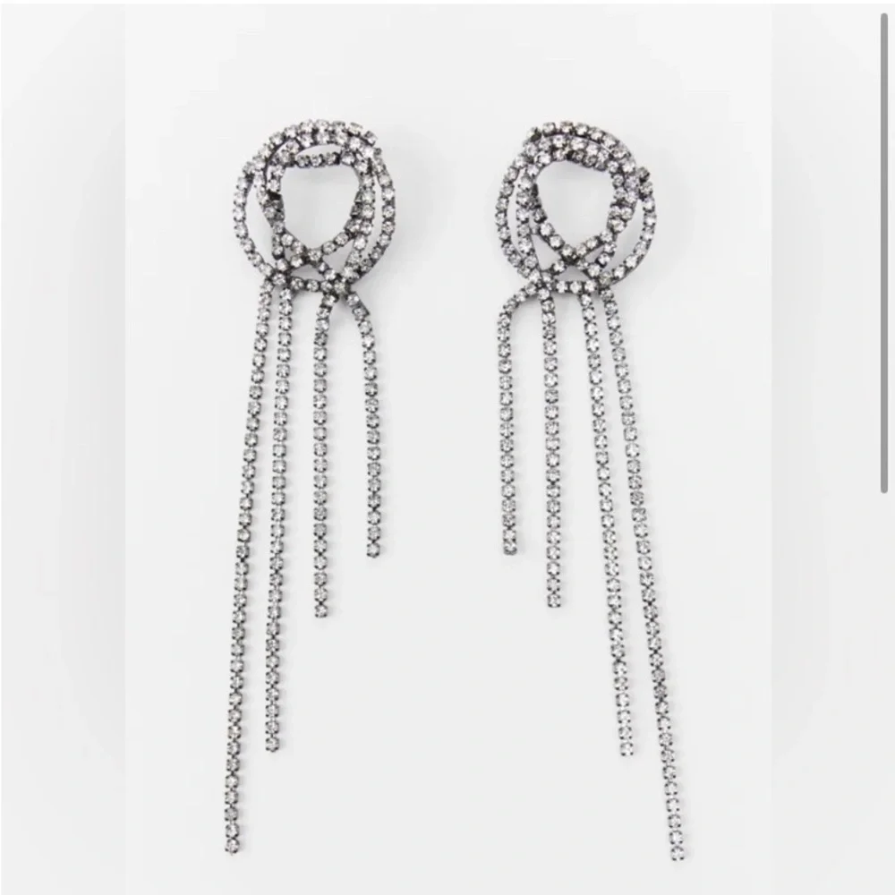 NWT Zara Jewel Strand Earrings - Picture 2 of 9